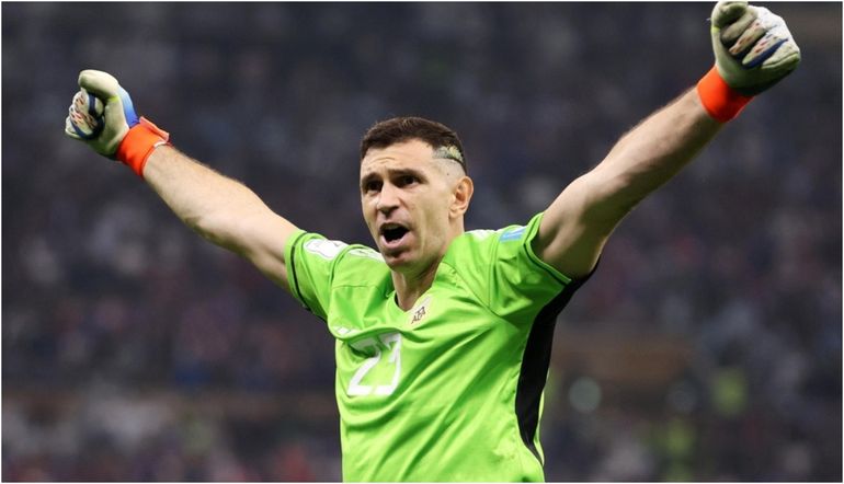 El Dibu Martínez podría superar una marca histórica en el arco albiceleste en el partido contra Paraguay. El Dibu Martínez podría superar una marca histórica en el arco albiceleste en el partido contra Paraguay.