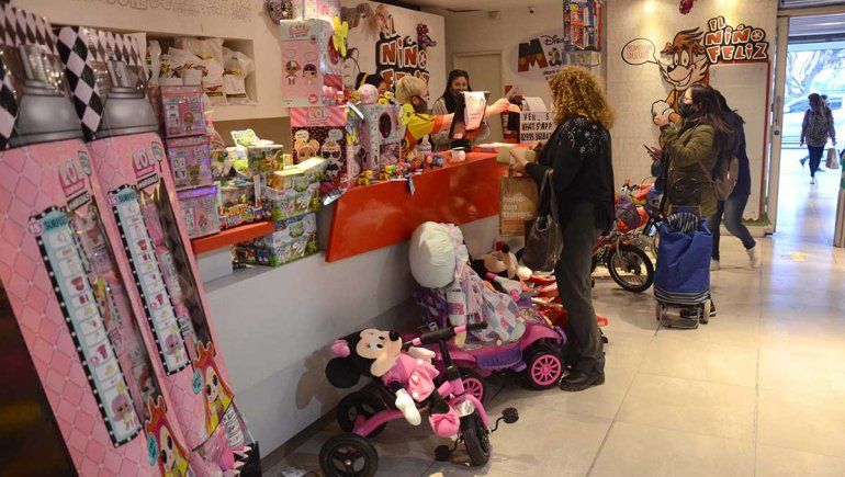 La gente gastó entre 1500 y 2000 pesos para el Día del Niño