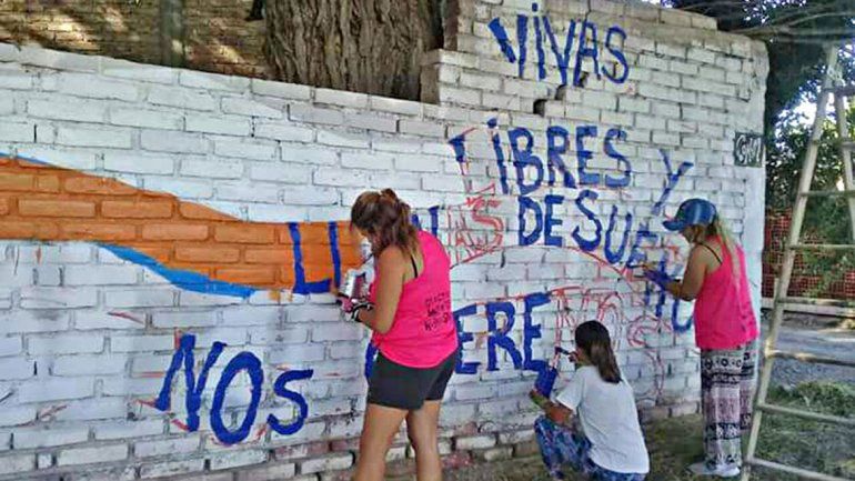 Censuradas por hablar de aborto legal