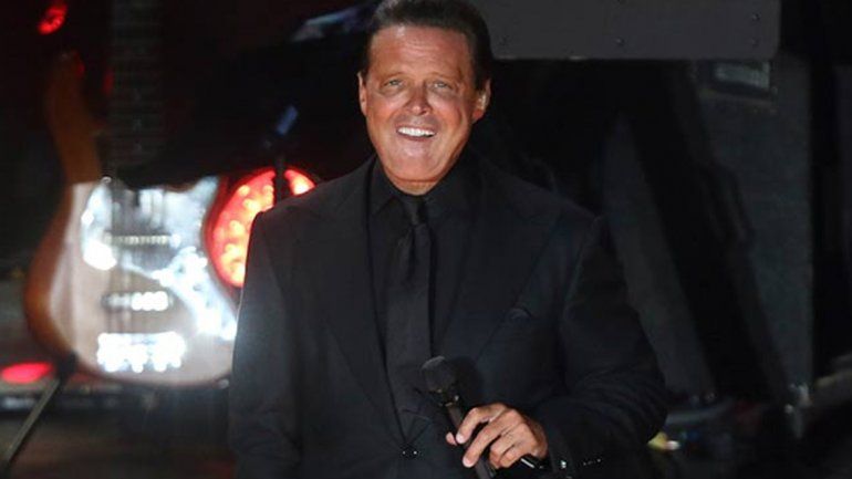 Luis Miguel vuelve a cancelar conciertos en México
