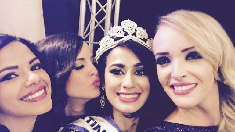 Andrea se hace llamar Shaira Amón y es bailarina árabe profesional.