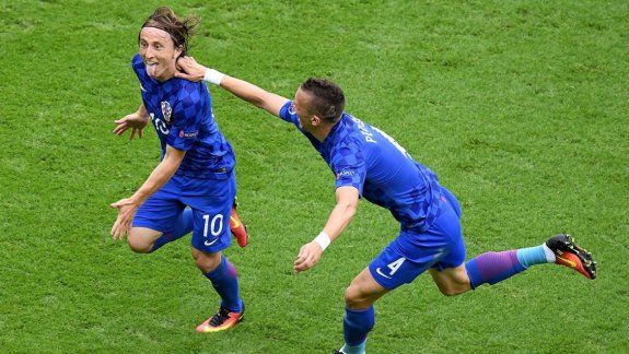 Croacia venció a Turquía con un golazo de Modric