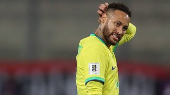 Neymar se lesionó y se perderá varios partidos con Brasil a días del mundial: el parte médico | LM Neuquen Neymar se lesionó y se perderá varios partidos con Brasil a días del mundial: el parte médico