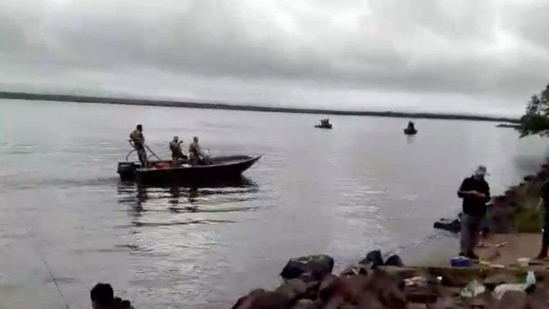 La Marina paraguaya echó a pescadores argentinos