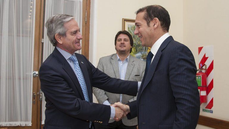 Gutiérrez se reunió con el ministro de Modernización de Nación