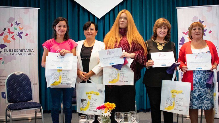 Reconocieron a las luchadoras por la igualdad de género