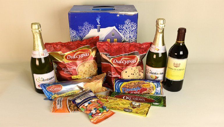 1.7 millones de cajas navideñas obsequiará la Anses. 1.7 millones de cajas navideñas obsequiará la Anses.