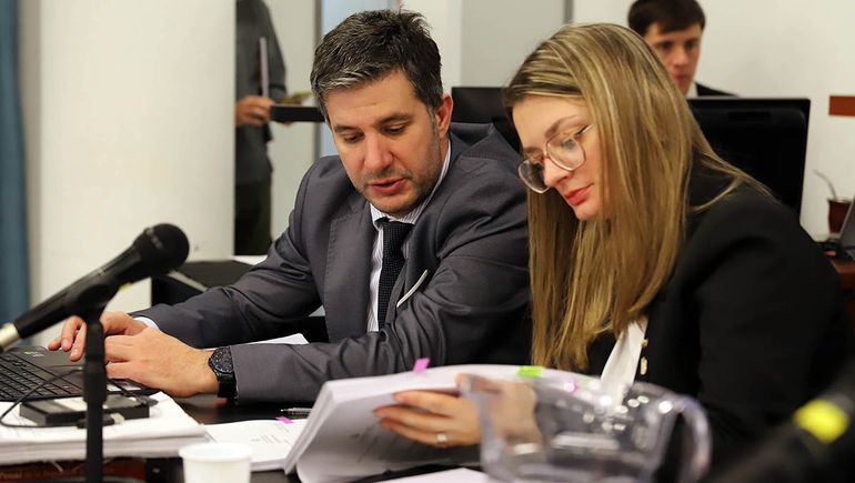 Los defensores de los funcionarios de la contabilidad de los planes sociales. Los defensores de los funcionarios de la contabilidad de los planes sociales.