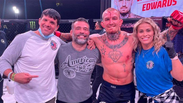 Escalofriante imagen de un luchador impresiona al mundo