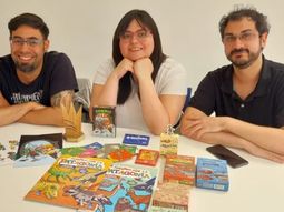 Emiliano Gunckel y el equipo de Ludogonia, la editorial de juegos de la Patagonia. Emiliano Gunckel y el equipo de Ludogonia, la editorial de juegos de la Patagonia.