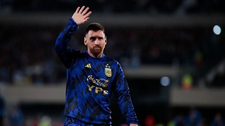 Lionel Messi se hizo estudios para descartar una lesión