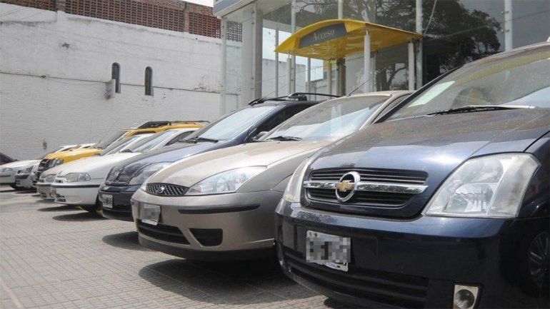 A la hora de cambiar las pastillas de freno del auto, los expertos advierten que debemos estar atentos a cuatro señales claves. A la hora de cambiar las pastillas de freno del auto, los expertos advierten que debemos estar atentos a cuatro señales claves.