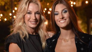 Yanina Latorre y Lola. Yanina Latorre y Lola.