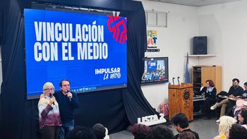 La Lista 2 es encabezada por Carlos Espinosa y Ana Basset. La Lista 2 es encabezada por Carlos Espinosa y Ana Basset.