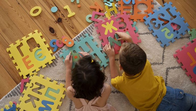 La canasta incluye tanto el costo mensual para adquirir los bienes y servicios para el desarrollo de infantes, niñas, niños y adolescentes, así como el costo de cuidado. La canasta incluye tanto el costo mensual para adquirir los bienes y servicios para el desarrollo de infantes, niñas, niños y adolescentes, así como el costo de cuidado.