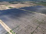 Genneia inauguró su nuevo parque solar en Mendoza, sumando 180 MW para abastecer a grandes industrias vía MATER.