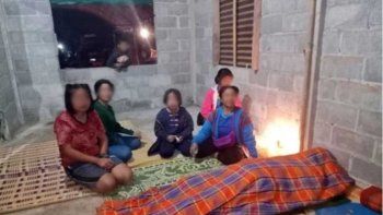Un padre murió de frío al darle su frazada a su hija
