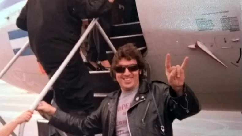 A 44 años del desembarco de Riff en el Valle: el día que Pappo robó un auto en el centro de Neuquén | LM Neuquen A 44 años del desembarco de Riff en el Valle: el día que Pappo robó un auto en el centro de Neuquén