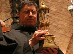 El sacerdote nacido en Cinco Saltos y una nueva distinción que asume con la responsabilidad de siempre.