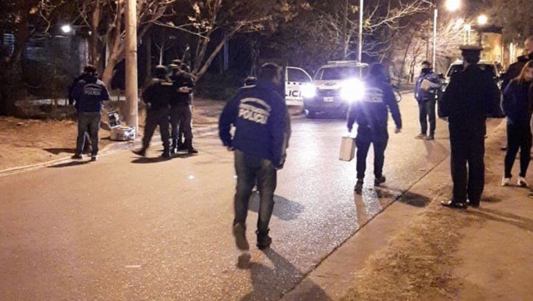 El lugar del ataque y escena del crimen.