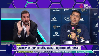 riquelme, sacado: el tenso y caliente cruce con distasio riquelme, sacado: el tenso y caliente cruce con distasio