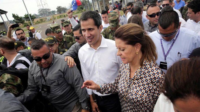 Juan Guaidó podría ser detenido, pero no se exiliará