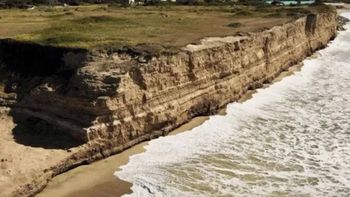 salio a hacer trekking, cayo desde un acantilado y murio salio a hacer trekking, cayo desde un acantilado y murio