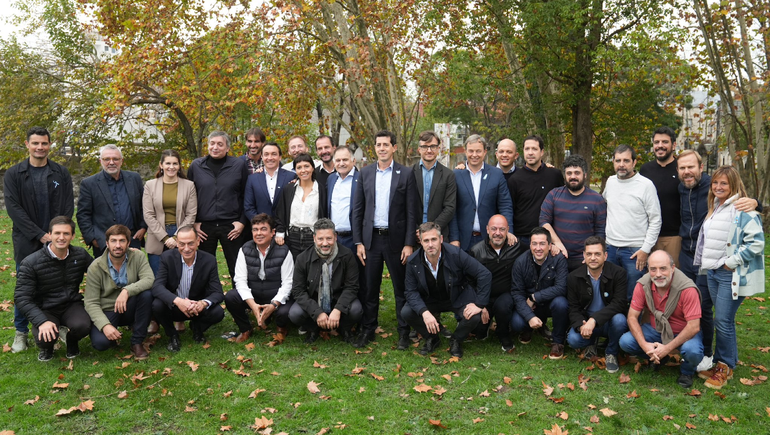 De Pedro se mostró con Máximo Kirchner en medio de la discusión por las candidaturas