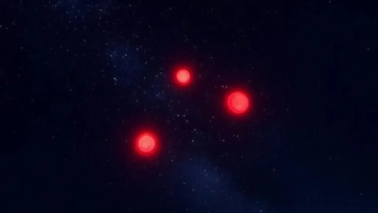 Qué son los misteriosos puntos rojos que la NASA encontró en el cielo