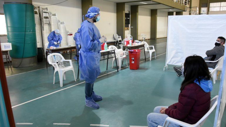 Casi el 70% de los casos activos son de Neuquén, Plottier y Centenario