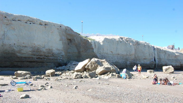 Un nuevo derrumbe que no causó heridos en Las Grutas