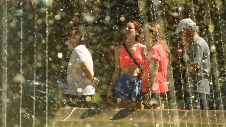 Las temperaturas extremas se están sintiendo en este momento en Europa. Las temperaturas extremas se están sintiendo en este momento en Europa.