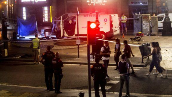 Frustran segundo atentado: tiroteo  deja cuatro terroristas muertos