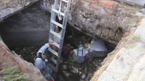 El operativo se desarrolla en un pluvial fundamental de la ciudad. El operativo se desarrolla en un pluvial fundamental de la ciudad.