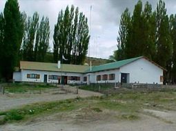 La Escuela 60, en el paraje de Chubut donde las distancias entre casa y casa se miden en kilómetros. La Escuela 60, en el paraje de Chubut donde las distancias entre casa y casa se miden en kilómetros.