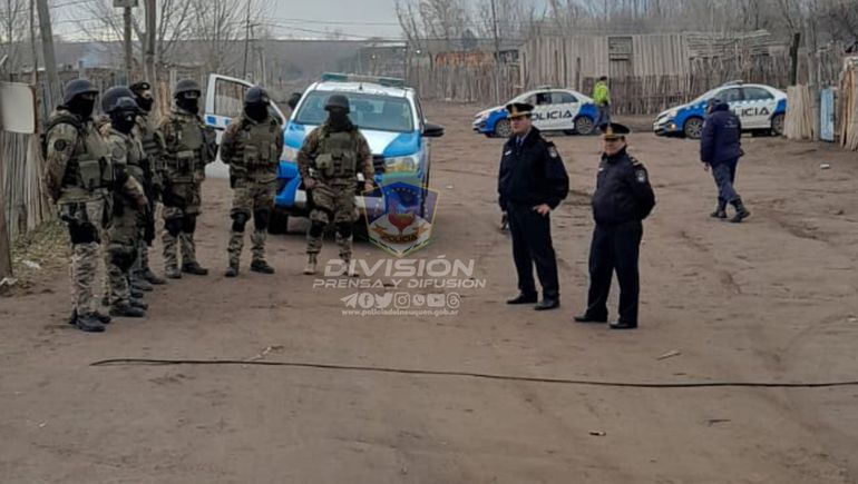 Allanamientos por un baleado y robos: 18 detenidos y 3 armas secuestradas