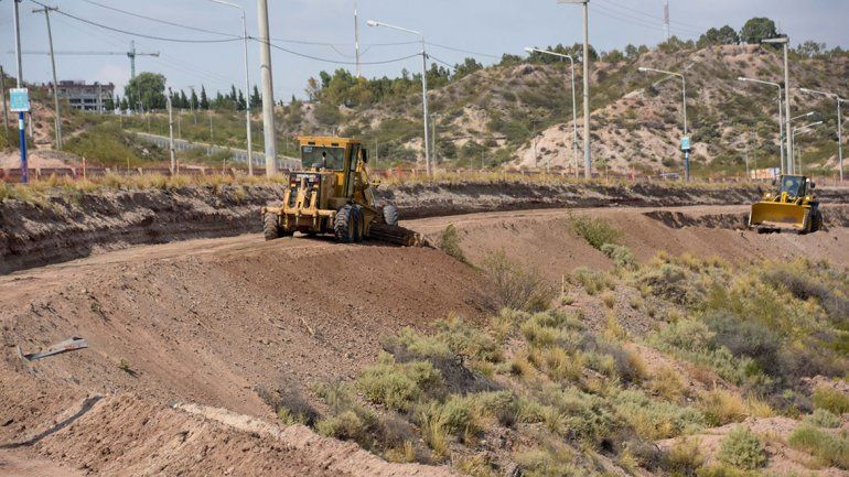 Máquinas pertenecientes a una contratista del Municipio