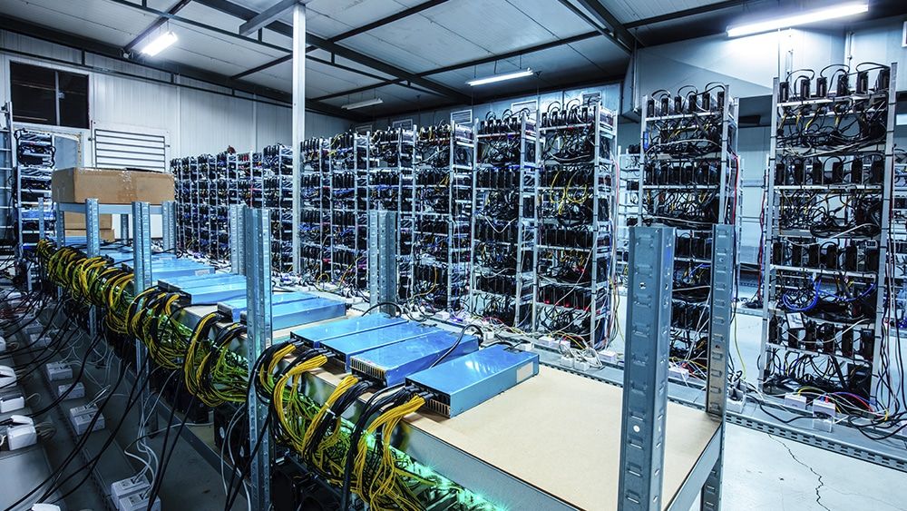 cuadruplican la tarifa electrica para el minado de criptomonedas