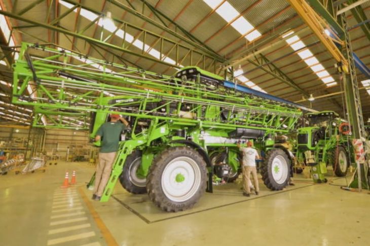 En medio de la caída de ventas y problemas financieros, trabajadores decidieron frenar la producción tras no cobrar la totalidad de sus haberes de febrero. En medio de la caída de ventas y problemas financieros, trabajadores decidieron frenar la producción tras no cobrar la totalidad de sus haberes de febrero.