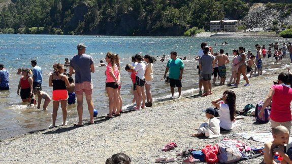 Más de 500 chicos disfrutan de la colonia municipal en San Martín