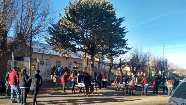 Por clausuras de gas, todas las escuelas de El Huecú están sin clases