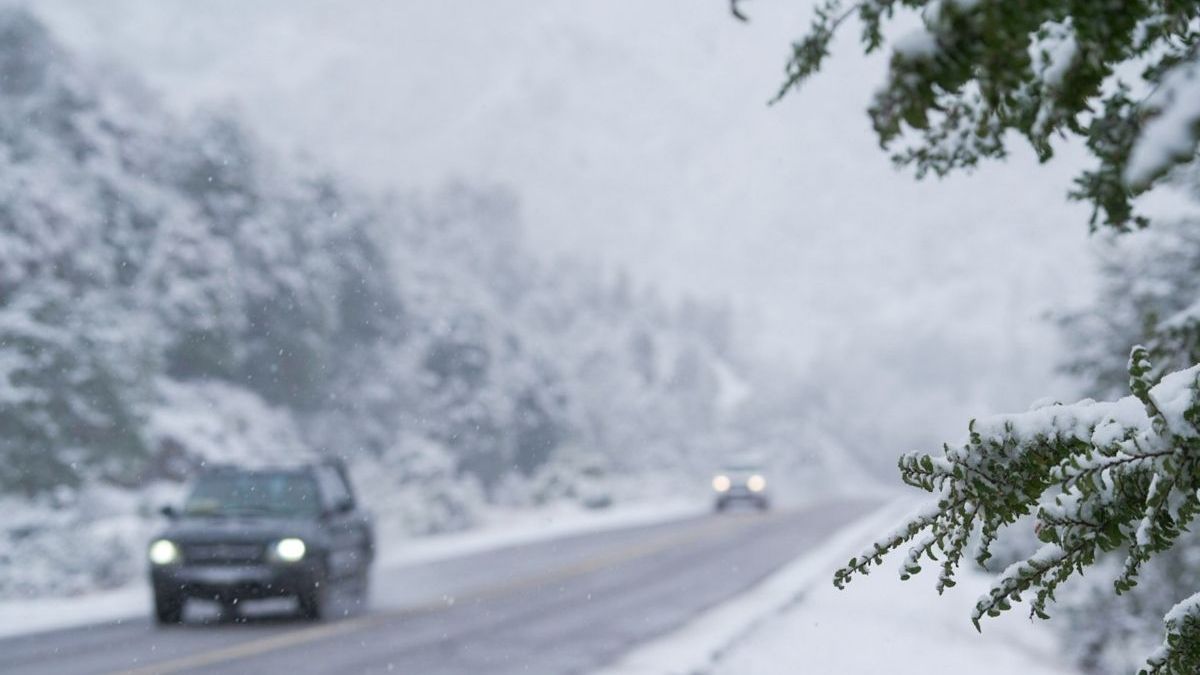 Emiten alerta amarilla por fuertes nevadas en zona cordillerana