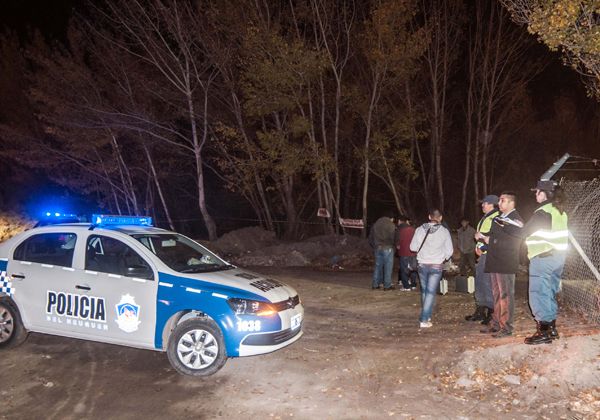 Mataron a un linyera en un descampado