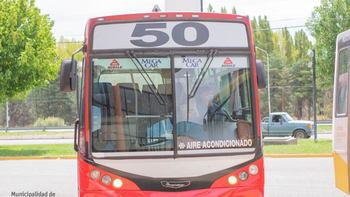 transporte colectivo 50 R Plottier