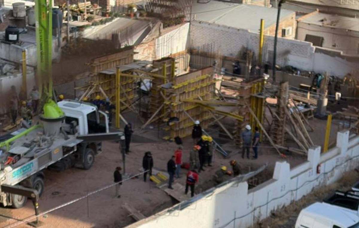 Un trabajador se accidentó en una obra en construcción en pleno centro de Neuquén
