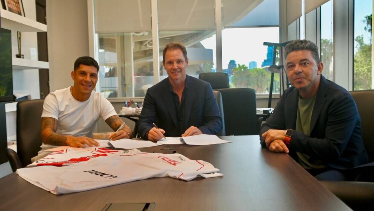 La foto que se volvió viral del regreso de Enzo Pérez a River
