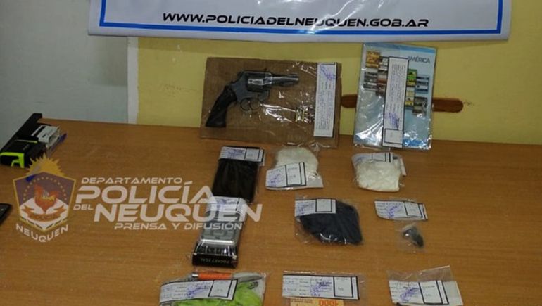 Secuestraron cocaína al allanar un kiosco narco en Cutral Co