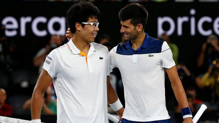 Un joven coreano dio la sorpresa en Australia y eliminó a Djokovic