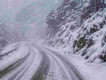 La Patagonia tendrá días de nieve, en tanto que la zona costera de Río Negro y Chubut se esperan lluvias y aguanieve. La Patagonia tendrá días de nieve, en tanto que la zona costera de Río Negro y Chubut se esperan lluvias y aguanieve.