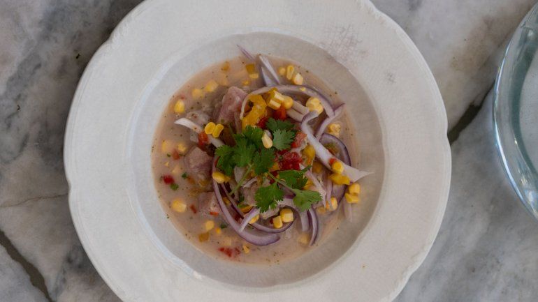 Un plato delicioso para hacer en casa.El ceviche es patrimonio cultural del Perú, declarado por UNESCO
